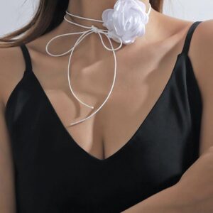 Chocker  rosa blanca