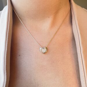 Cadena corazón con piedras
