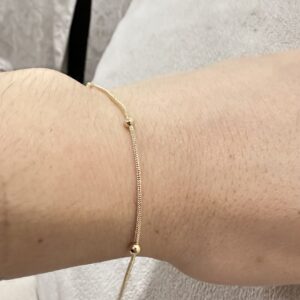 Pulsera bolitas